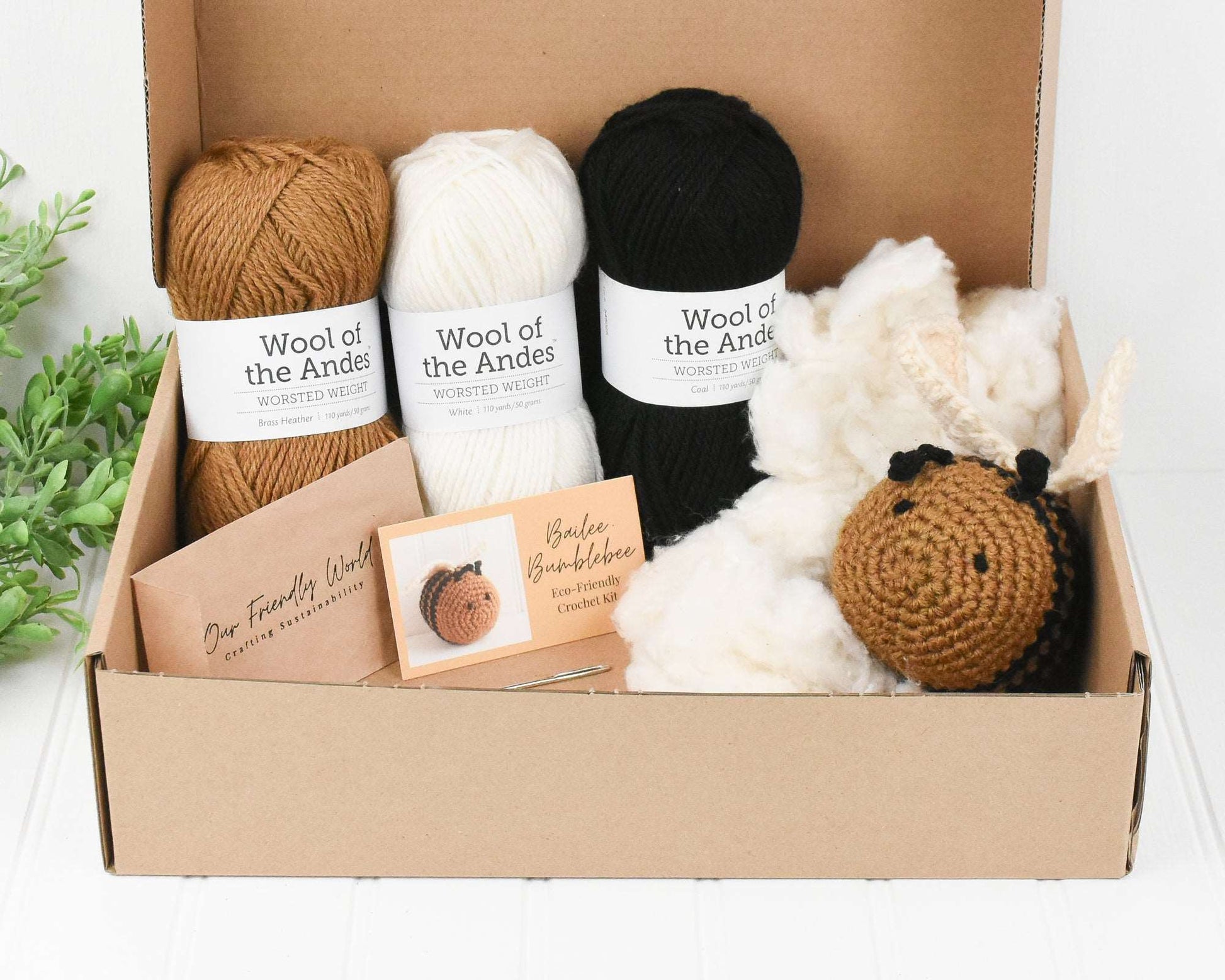 Bumblebee Crochet Kit - DIY