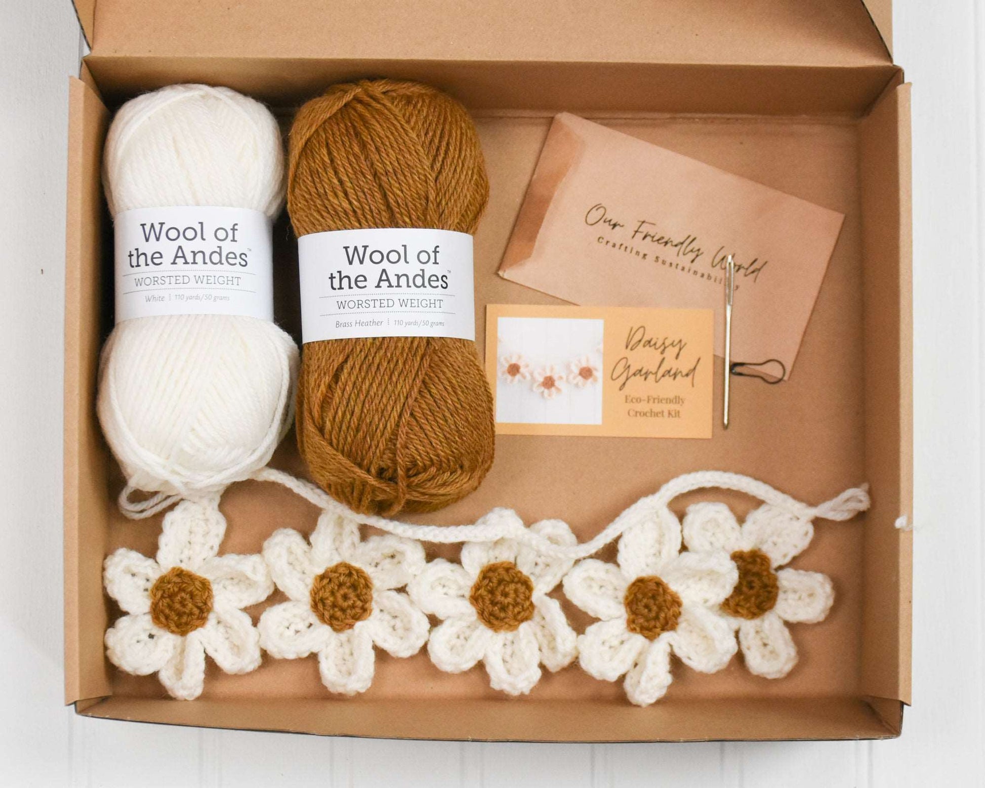Daisy Garland Crochet Kit - DIY